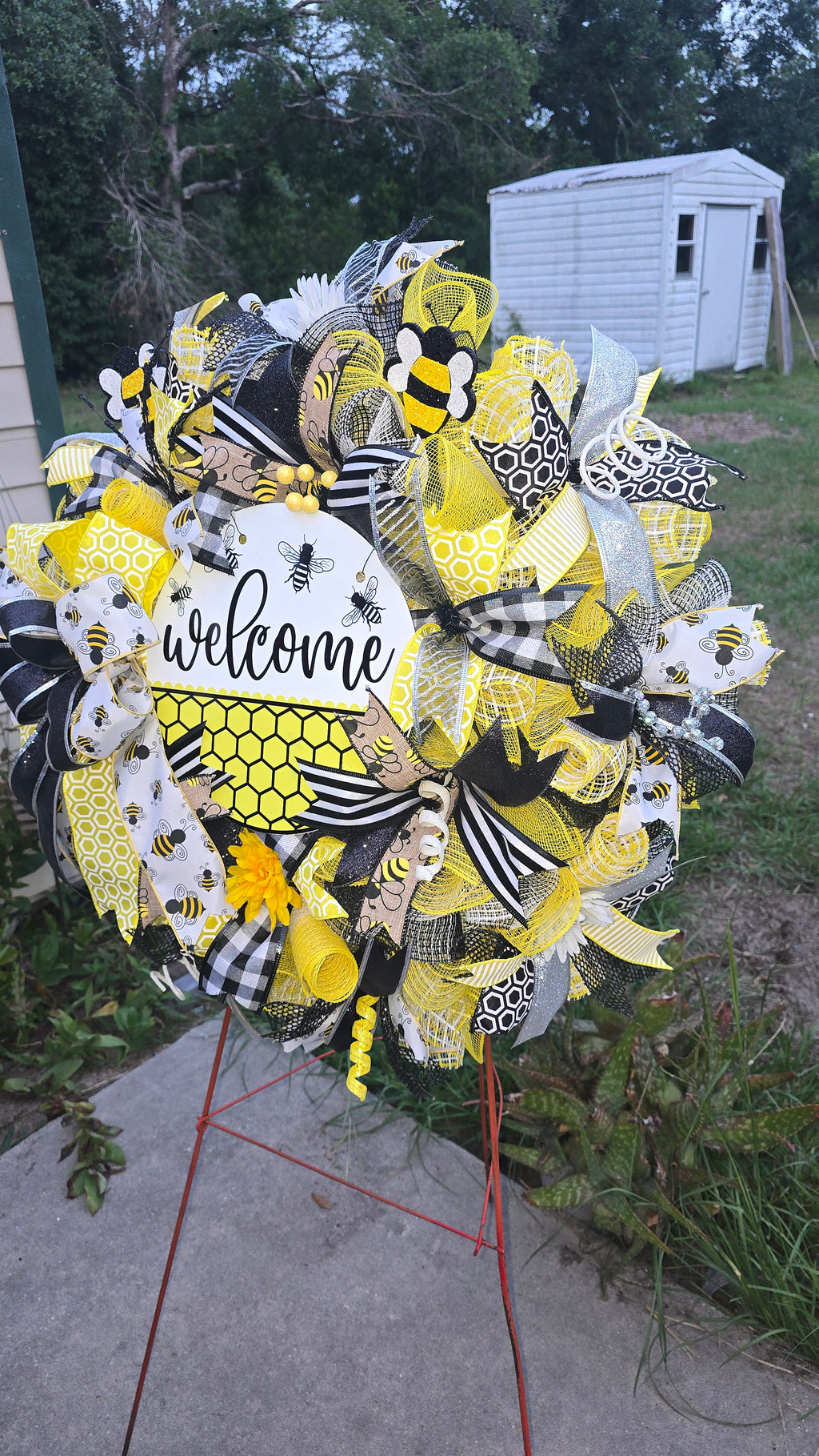 Welcome to the Hive | 26" Bumble Bee Deco Mesh Wreath